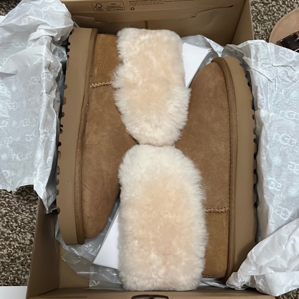 UGG W classic mini fluff